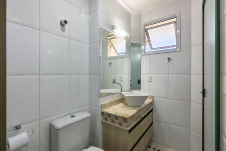 Apartamento para alugar com 131m², 3 quartos e 2 vagas Apartamento para alugar com 131m², 3 quartos e 2 vagasBanheiro da Suíte
