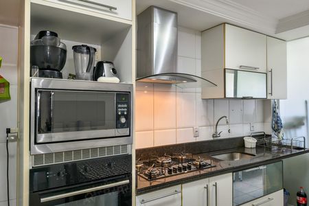 Apartamento para alugar com 131m², 3 quartos e 2 vagas Apartamento para alugar com 131m², 3 quartos e 2 vagasCozinha