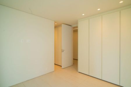 Apartamento à venda com 480m², 4 quartos e 5 vagas