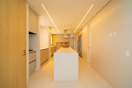 Apartamento à venda com 480m², 4 quartos e 5 vagas