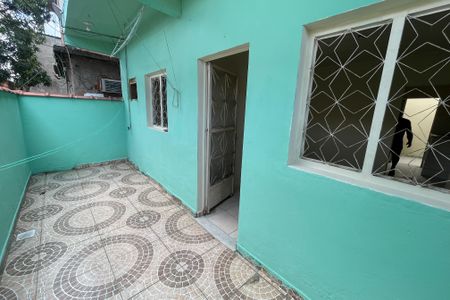 Casa de condomínio para alugar com 90m², 2 quartos e 1 vagaVaranda