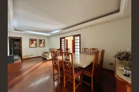 Sala de casa de condomínio à venda com 4 quartos, 185m² em Residencial Vila Verde, Campinas