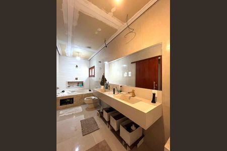 Casa de condomínio à venda com 185m², 4 quartos e 2 vagasBanheiro da Suíte 3
