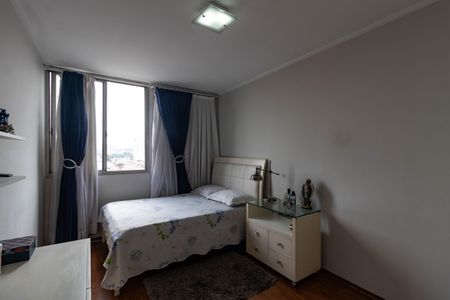 Apartamento à venda com 76m², 2 quartos e sem vagaQuarto 1