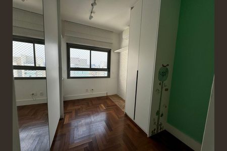 Apartamento à venda com 128m², 2 quartos e 3 vagas