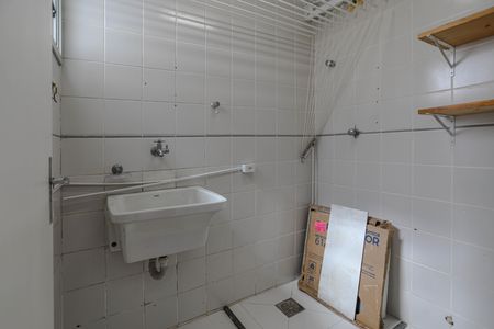 Apartamento para alugar com 121m², 3 quartos e 2 vagasÁrea de Serviço