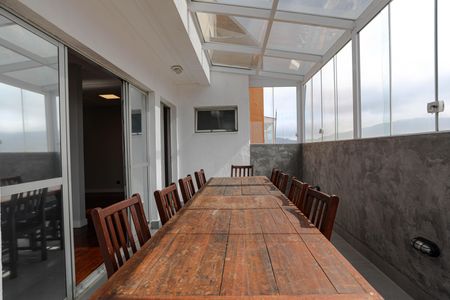 Apartamento para alugar com 121m², 3 quartos e 2 vagasChurrasqueira