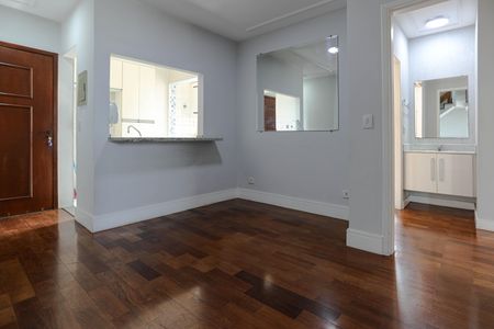 Apartamento para alugar com 121m², 3 quartos e 2 vagasSala