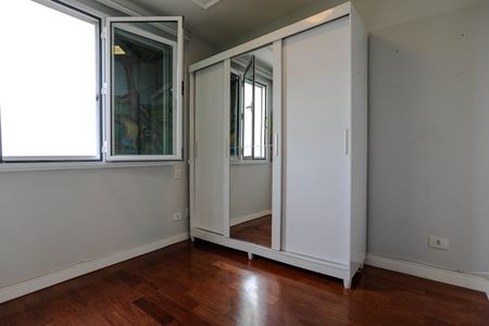 Apartamento para alugar com 121m², 3 quartos e 2 vagasQuarto 3