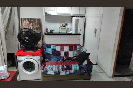Sala de apartamento para alugar com 2 quartos, 58m² em Chácara Bela Vista, Goiânia