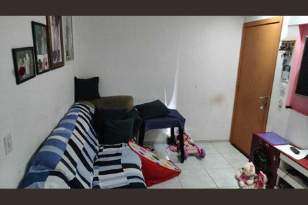 Sala de apartamento para alugar com 2 quartos, 58m² em Chácara Bela Vista, Goiânia