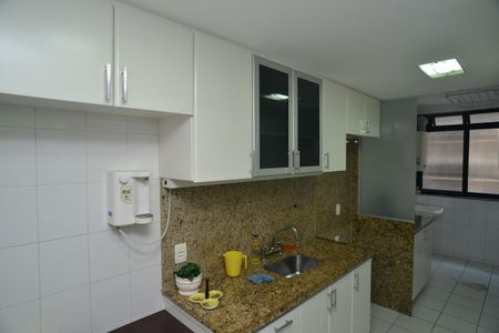 Apartamento para alugar com 118m², 3 quartos e 2 vagasCozinha