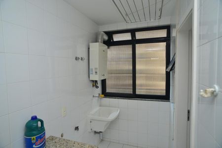 Apartamento para alugar com 118m², 3 quartos e 2 vagasÁrea de Serviço