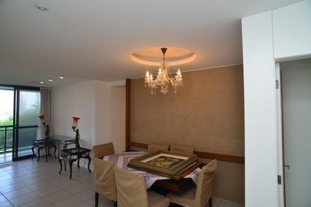 Apartamento para alugar com 118m², 3 quartos e 2 vagasSala