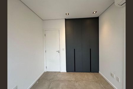 Apartamento à venda com 2 quartos, 81m² em Vila Olímpia, São Paulo