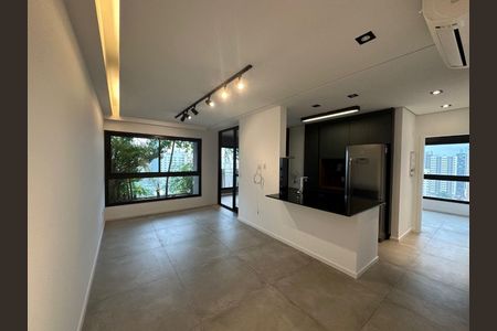 Apartamento à venda com 2 quartos, 81m² em Vila Olímpia, São Paulo