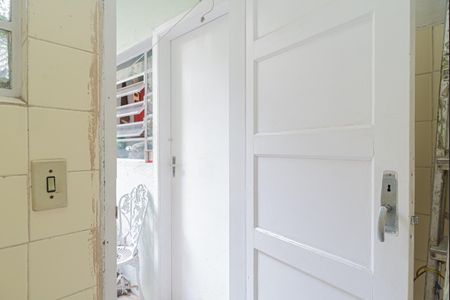 Casa à venda com 209m², 3 quartos e 2 vagasBanheiro de Serviço