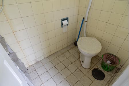 Casa à venda com 209m², 3 quartos e 2 vagasBanheiro de Serviço