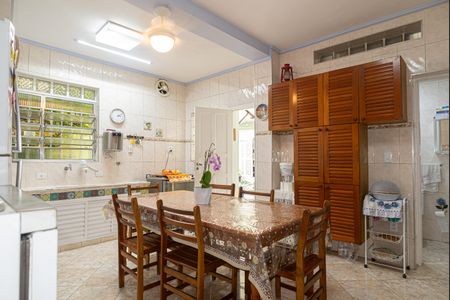 Casa à venda com 209m², 3 quartos e 2 vagasCozinha