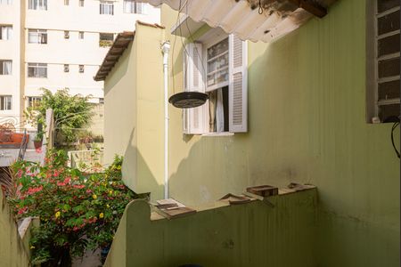 Casa à venda com 209m², 3 quartos e 2 vagasVaranda do Banheiro da Suíte