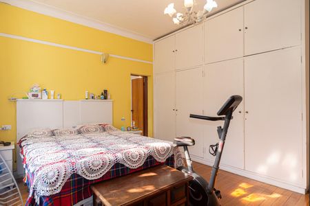 Casa à venda com 209m², 3 quartos e 2 vagasSuíte