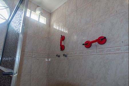 Casa à venda com 209m², 3 quartos e 2 vagasBanheiro da Suíte