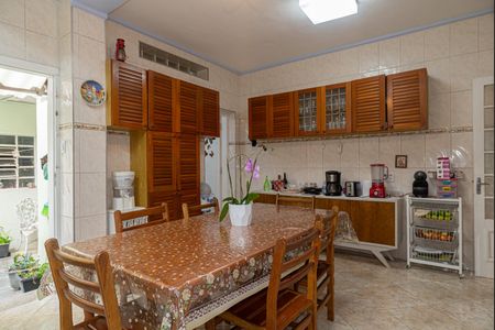 Casa à venda com 209m², 3 quartos e 2 vagasCozinha