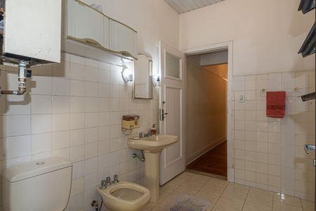 Casa à venda com 209m², 3 quartos e 2 vagasBanheiro 2