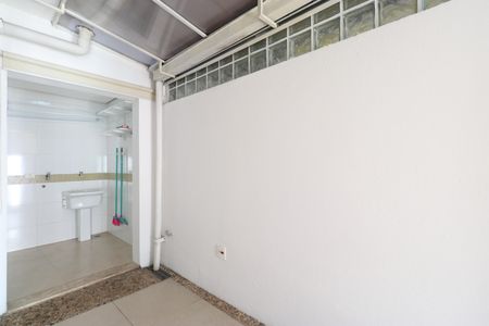 Casa para alugar com 115m², 1 quarto e 1 vagaÁrea de Serviço