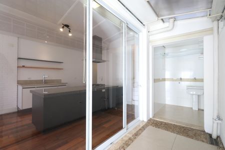 Casa para alugar com 115m², 1 quarto e 1 vagaÁrea de Serviço