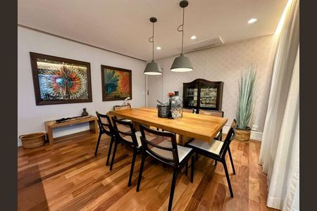 Apartamento à venda com 3 quartos, 231m² em Jardim Morumbi, São Paulo