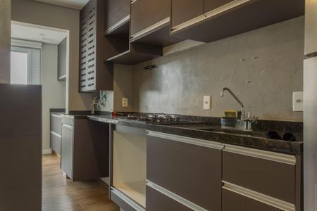 Apartamento à venda com 62m², 2 quartos e 2 vagasCozinha
