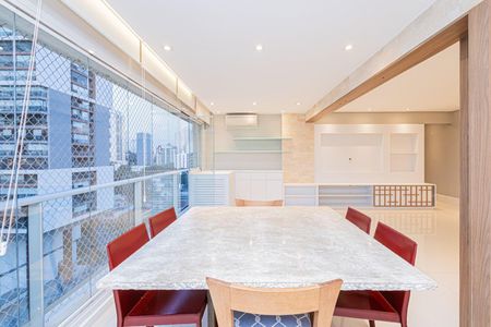Apartamento à venda com 93m², 2 quartos e 2 vagas