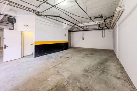 Casa de condomínio à venda com 143m², 3 quartos e 4 vagasGaragem