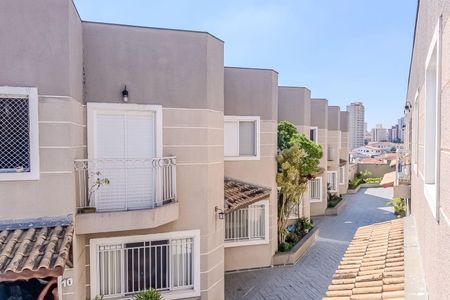 Casa de condomínio à venda com 143m², 3 quartos e 4 vagasVaranda