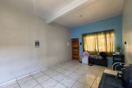 Casa para alugar com 84m², 2 quartos e 1 vaga Casa para alugar com 84m², 2 quartos e 1 vagaSala