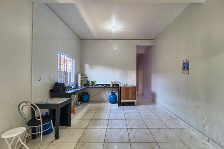 Casa para alugar com 84m², 2 quartos e 1 vaga Casa para alugar com 84m², 2 quartos e 1 vagaSala/Cozinha