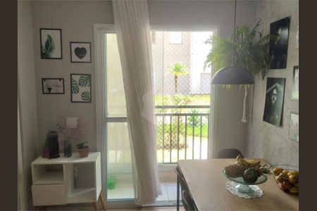 Apartamento à venda com 2 quartos, 42m² em Parque Reboucas, São Paulo