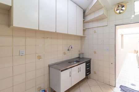 Casa à venda com 300m², 4 quartos e 2 vagasCozinha