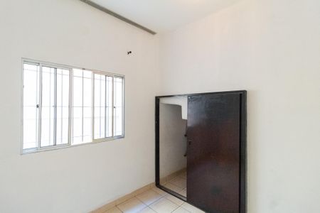 Casa à venda com 300m², 4 quartos e 2 vagasQuarto 1