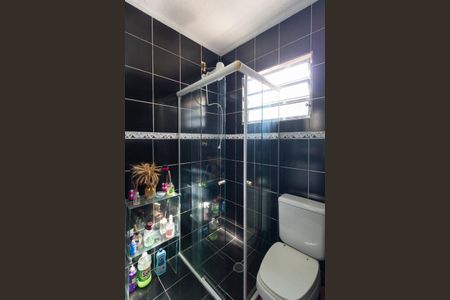 Casa à venda com 300m², 4 quartos e 2 vagasBanheiro da suíte