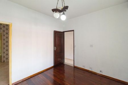 Casa à venda com 300m², 4 quartos e 2 vagasSala