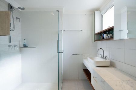 Apartamento à venda com 251m², 4 quartos e 3 vagas