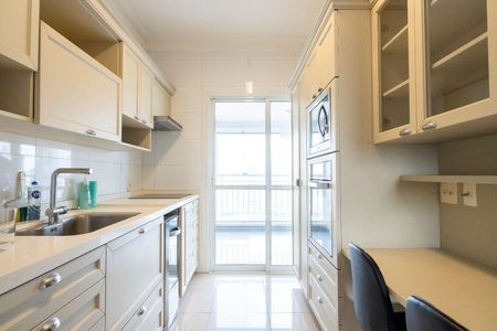 Apartamento à venda com 251m², 4 quartos e 3 vagas