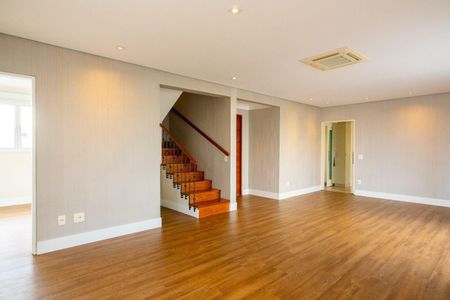 Apartamento à venda com 251m², 4 quartos e 3 vagas
