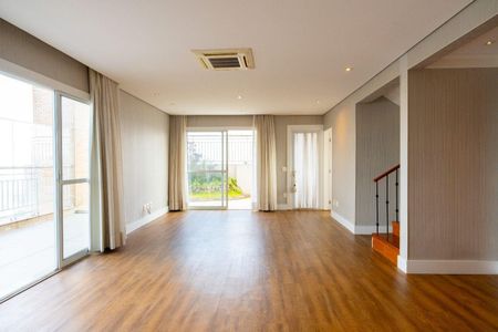 Apartamento à venda com 251m², 4 quartos e 3 vagas