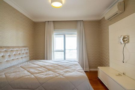 Apartamento à venda com 251m², 4 quartos e 3 vagas