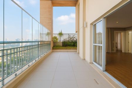 Apartamento à venda com 251m², 4 quartos e 3 vagas