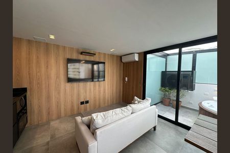 Apartamento à venda com 2 quartos, 65m² em Itaim Bibi, São Paulo