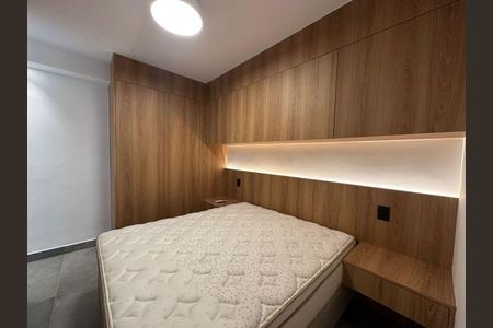 Apartamento à venda com 2 quartos, 65m² em Itaim Bibi, São Paulo